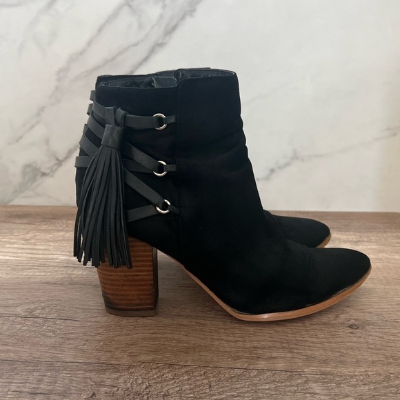 Marc Fisher Black Suede Heeled Booties with Fringe - Picture 1 of 6